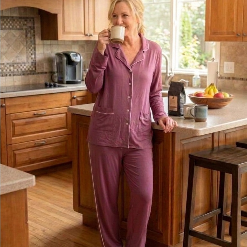 Nine West Mauve Button-Front Pajama Set Piping XL Size Soft Fabric